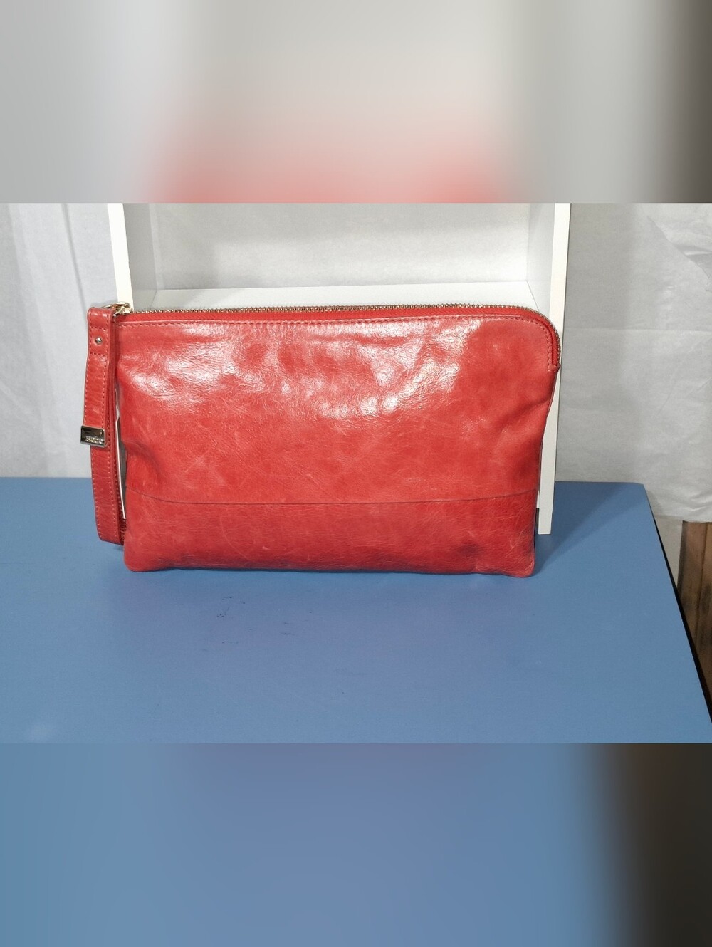 🎆SALE🎆 Vintage HOBO Leather Zip Clutch Wristlet- NWT
